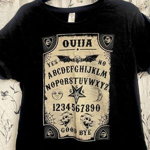 Women’s XXL (fits more like XL). Worn only twice!